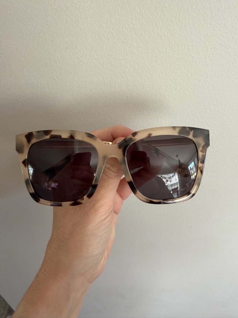 Diff Eyewear Beige Tortoiseshell Square Sunglasses - Brown Lenses